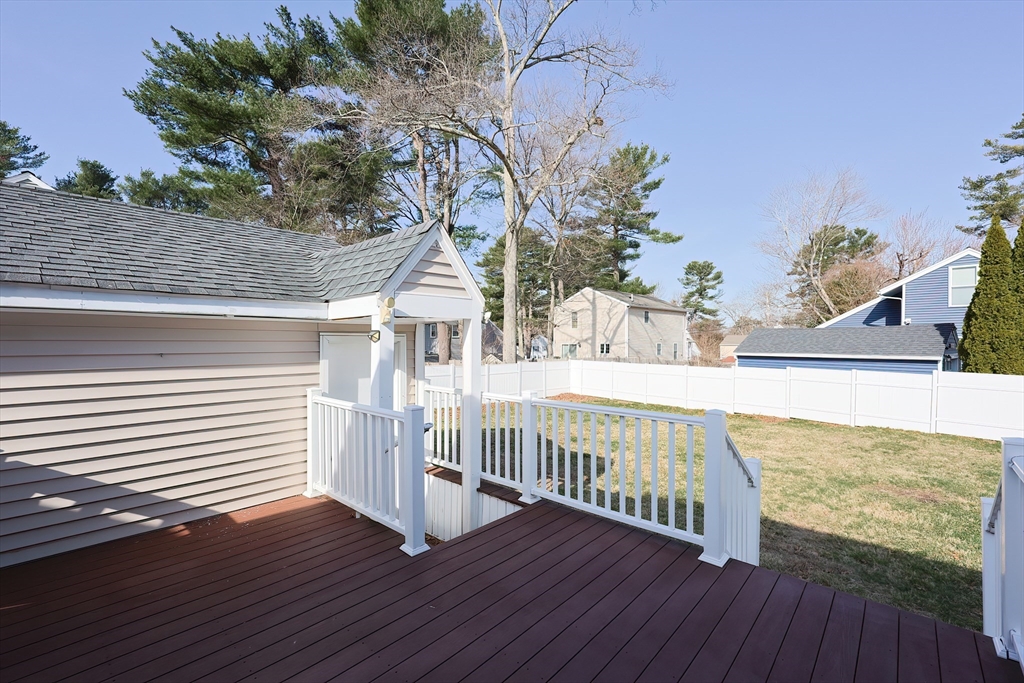 1 Hawthorne Road Norton, MA 02766 - Photo 26 of 35 Gallery Image 26