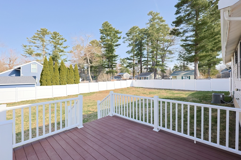 1 Hawthorne Road Norton, MA 02766 - Photo 28 of 35 Gallery Image 28