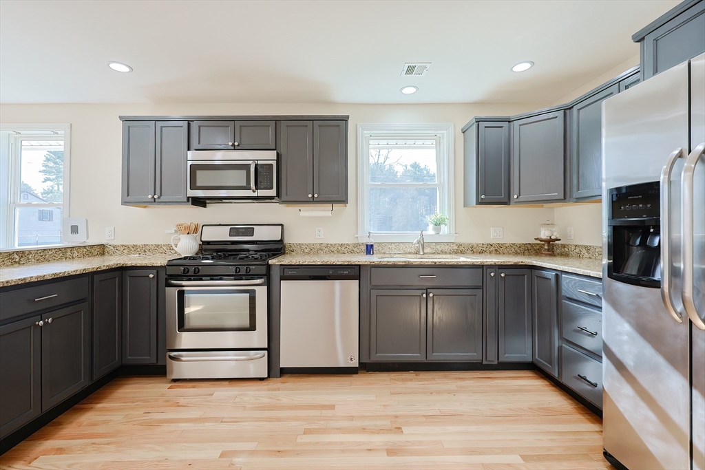 1 Hawthorne Road Norton, MA 02766 - Photo 9 of 35 Gallery Image 9