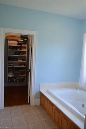 $599,900 | 198 Savannah Lane, Mount Airy, NC 27030