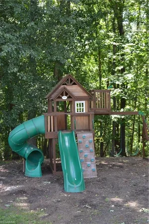 $599,900 | 198 Savannah Lane, Mount Airy, NC 27030