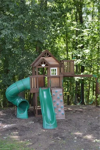 $599,900 | 198 Savannah Lane, Mount Airy, NC 27030