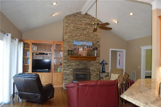 $599,900 | 198 Savannah Lane, Mount Airy, NC 27030