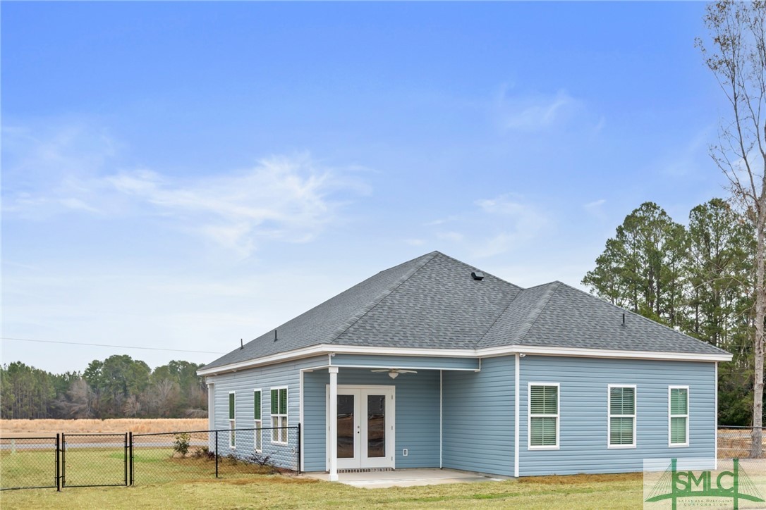 102 Owens Road Pembroke, GA 31321 - Photo 32 of 37 Architectural shingles.