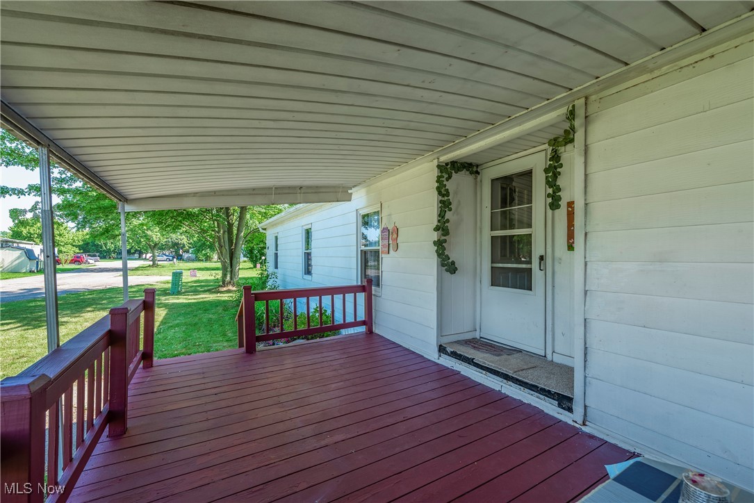 100 Raleigh Drive Elyria, OH 44035 - Photo 4 of 41 Gallery Image 4