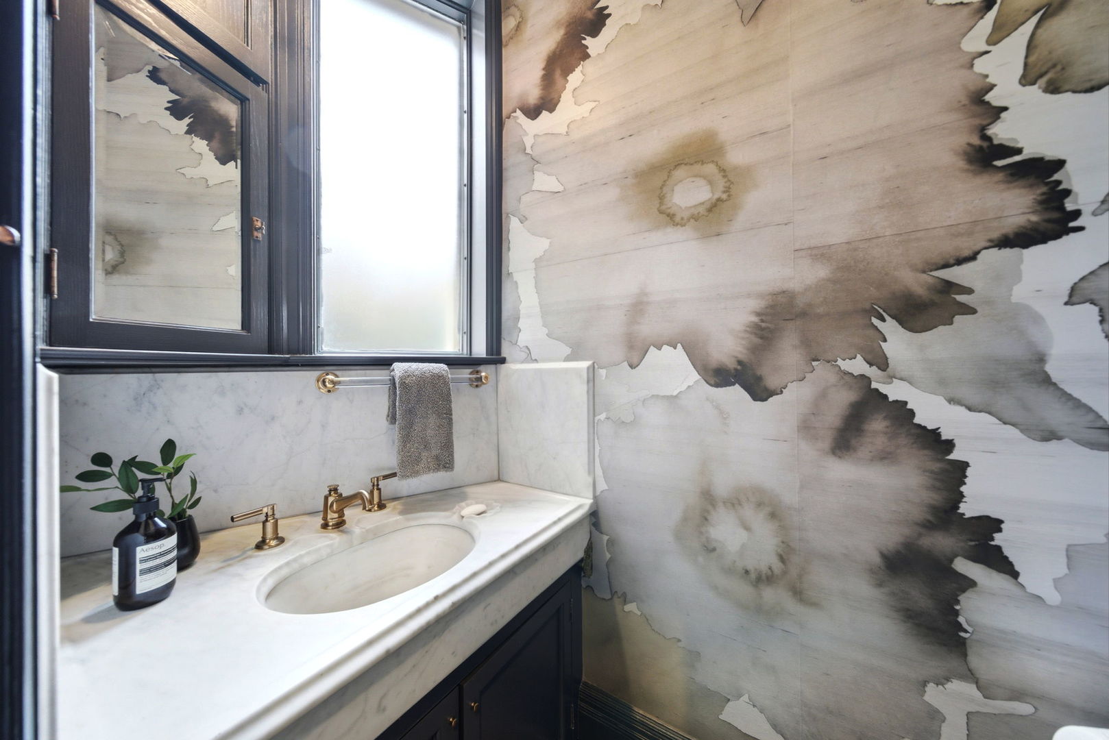 1352 North N Lane Chicago, IL 60610 - Photo 17 of 40