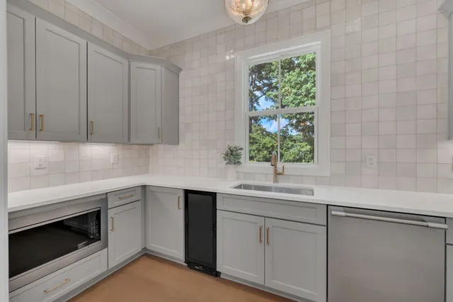 $1,725,000 | 5441 Wakefield Drive, Nashville, TN 37220