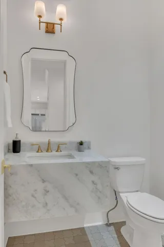 $1,725,000 | 5441 Wakefield Drive, Nashville, TN 37220