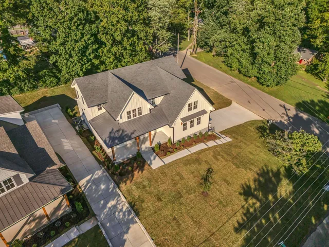 $1,725,000 | 5441 Wakefield Drive, Nashville, TN 37220