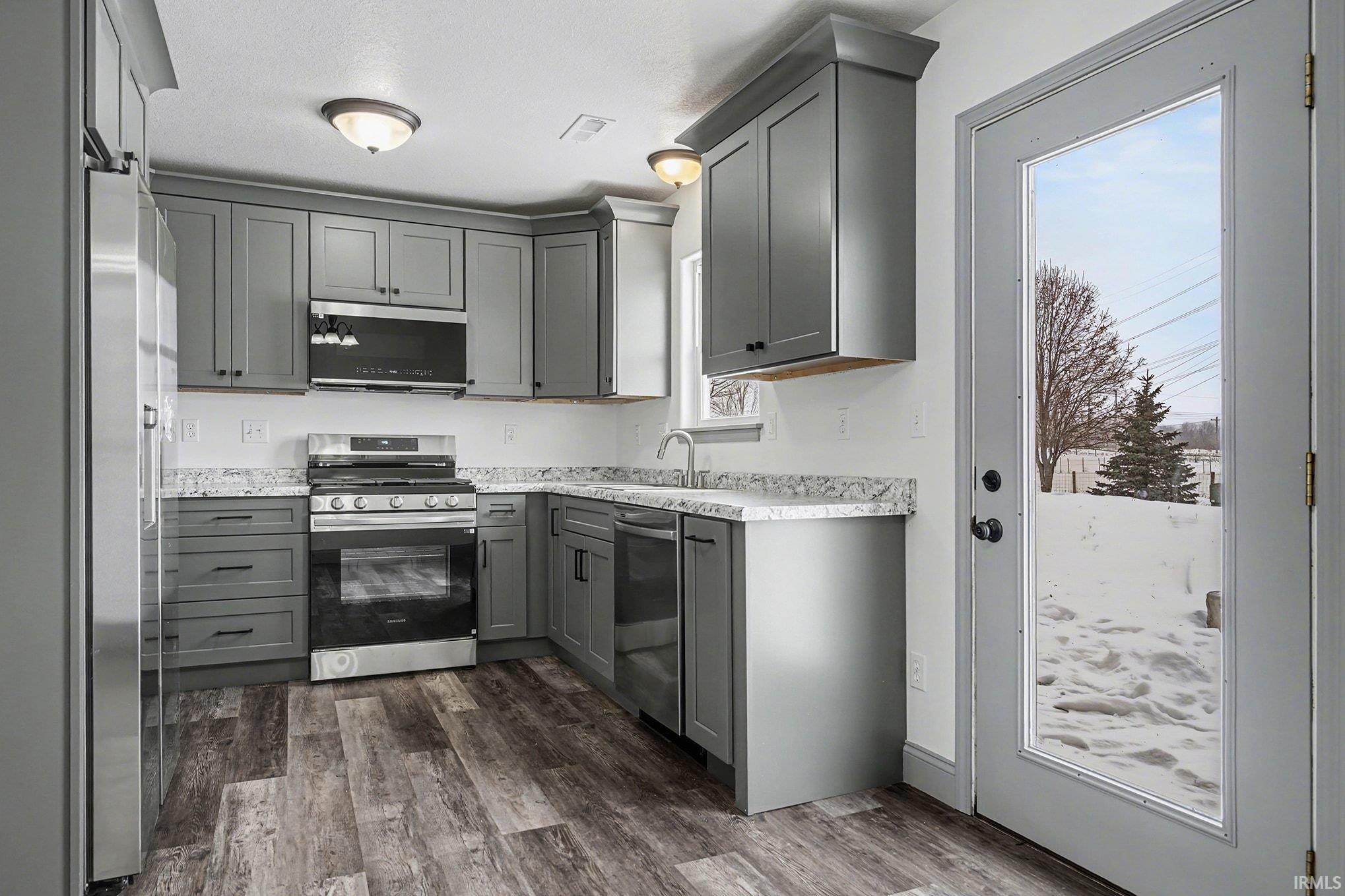 313 West Wind Trail Avilla, IN 46710 - Photo 5 of 14