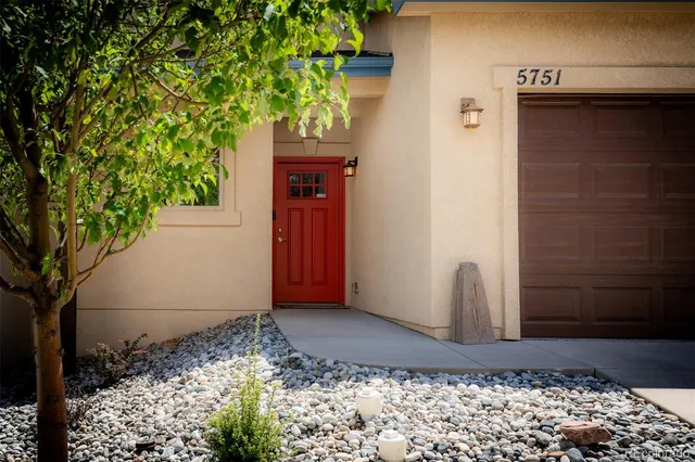 $425,000 | 5751 Canyon Reserve Heights, Colorado Springs, CO 80919