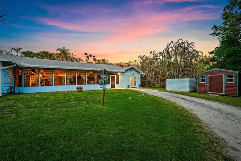 $679,000 | 5654 Southeast Orange Blossom Trail, Hobe Sound, FL 33455
