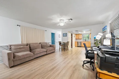 $679,000 | 5654 Southeast Orange Blossom Trail, Hobe Sound, FL 33455
