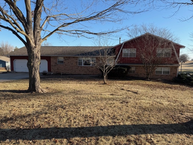 8 Pine Ridge Lane Geneseo, IL 61254 - Photo 1 of 50