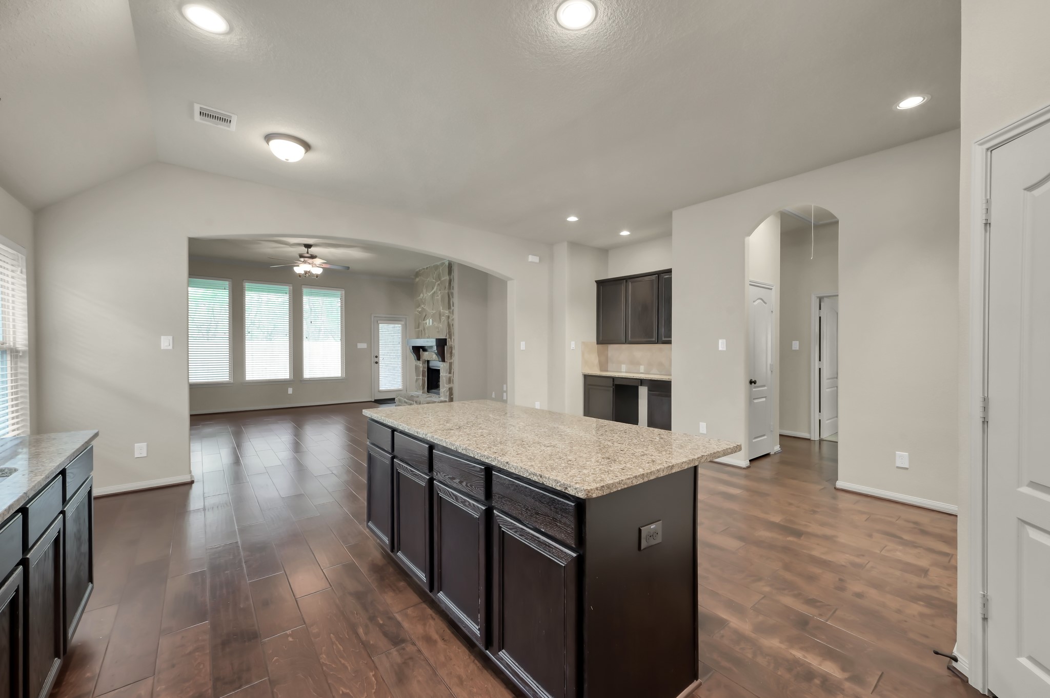 17243 Rookery Court Conroe, TX 77385 - Photo 19 of 50