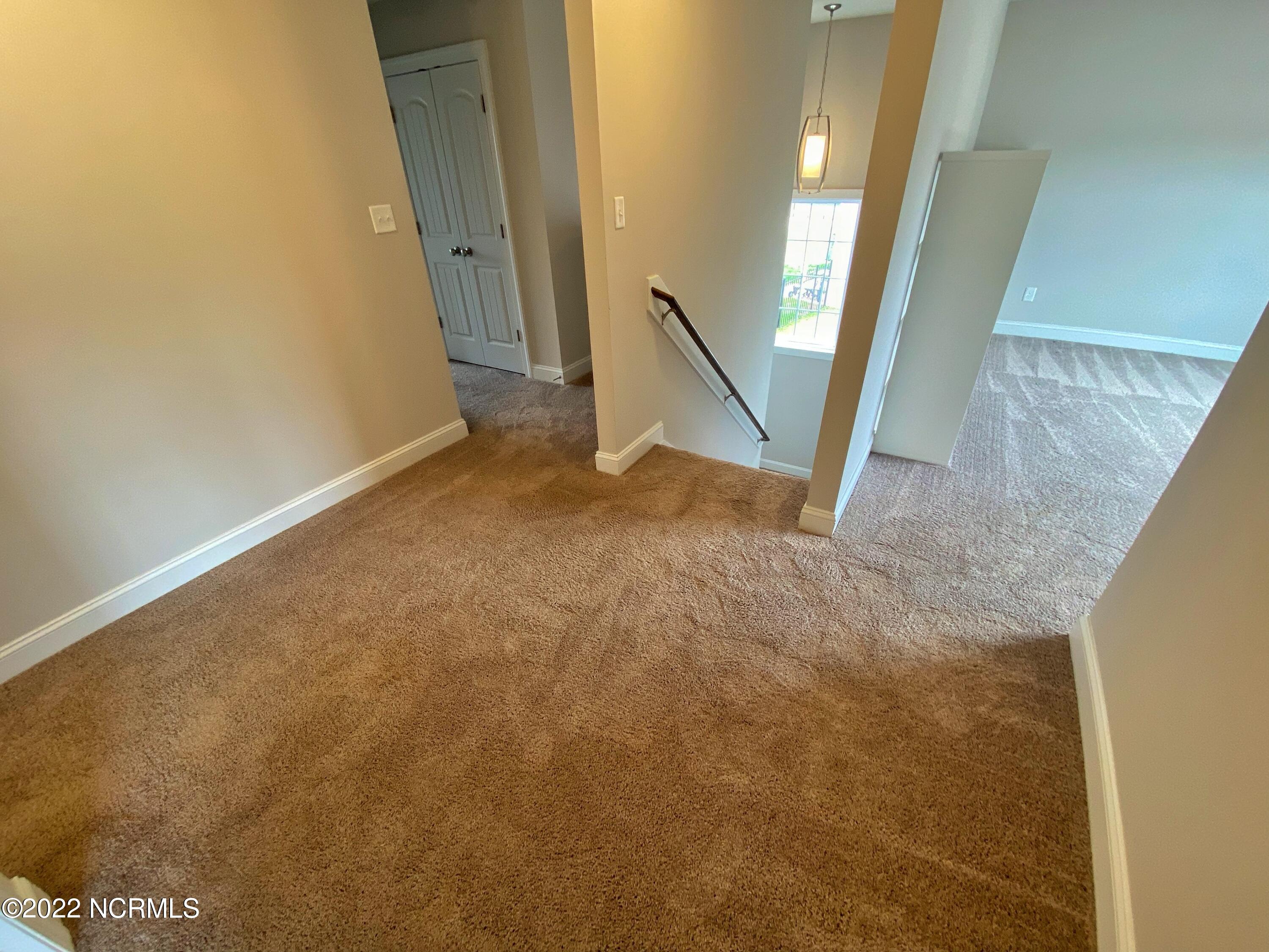 114 Colonial Post Road Jacksonville, NC 28546 - Photo 29 of 50 Hallway (3)