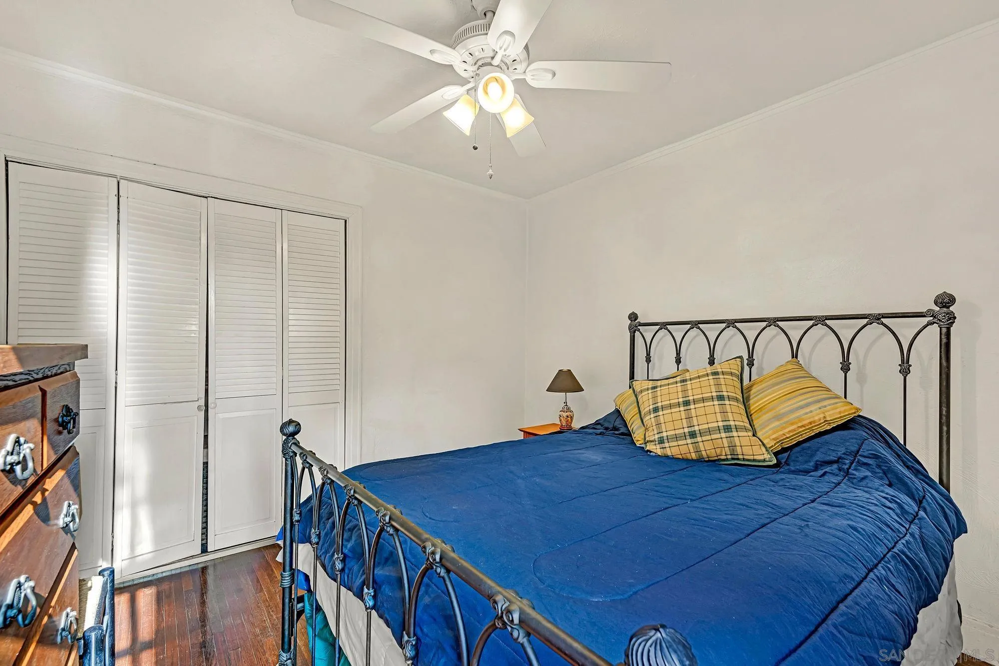 3055 Suncrest Drive San Diego, CA 92116 - Photo 16 of 25