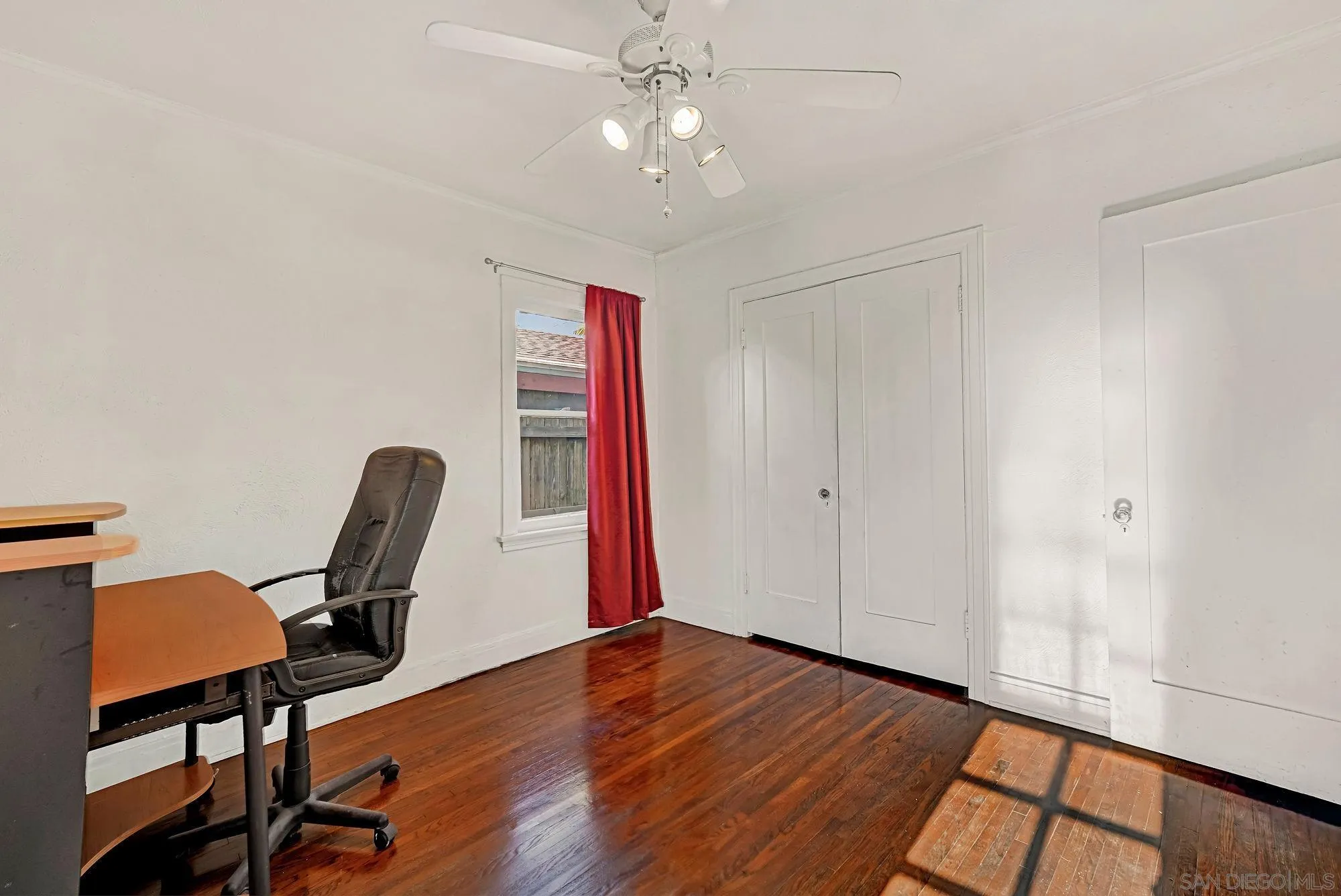 3055 Suncrest Drive San Diego, CA 92116 - Photo 18 of 25