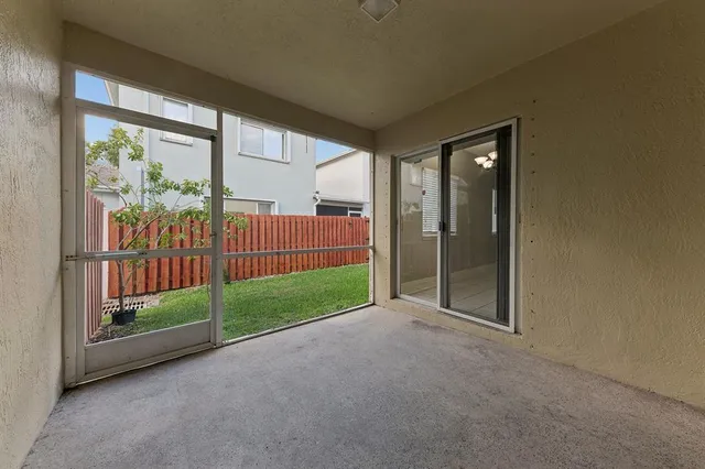 $3,200 | 6007 Red Plum Court, Unit 465, Tamarac, FL 33321