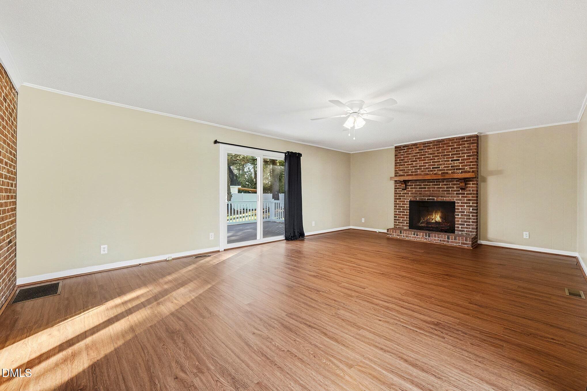 106 May Street Dunn, NC 28334 - Photo 11 of 40 Family Room