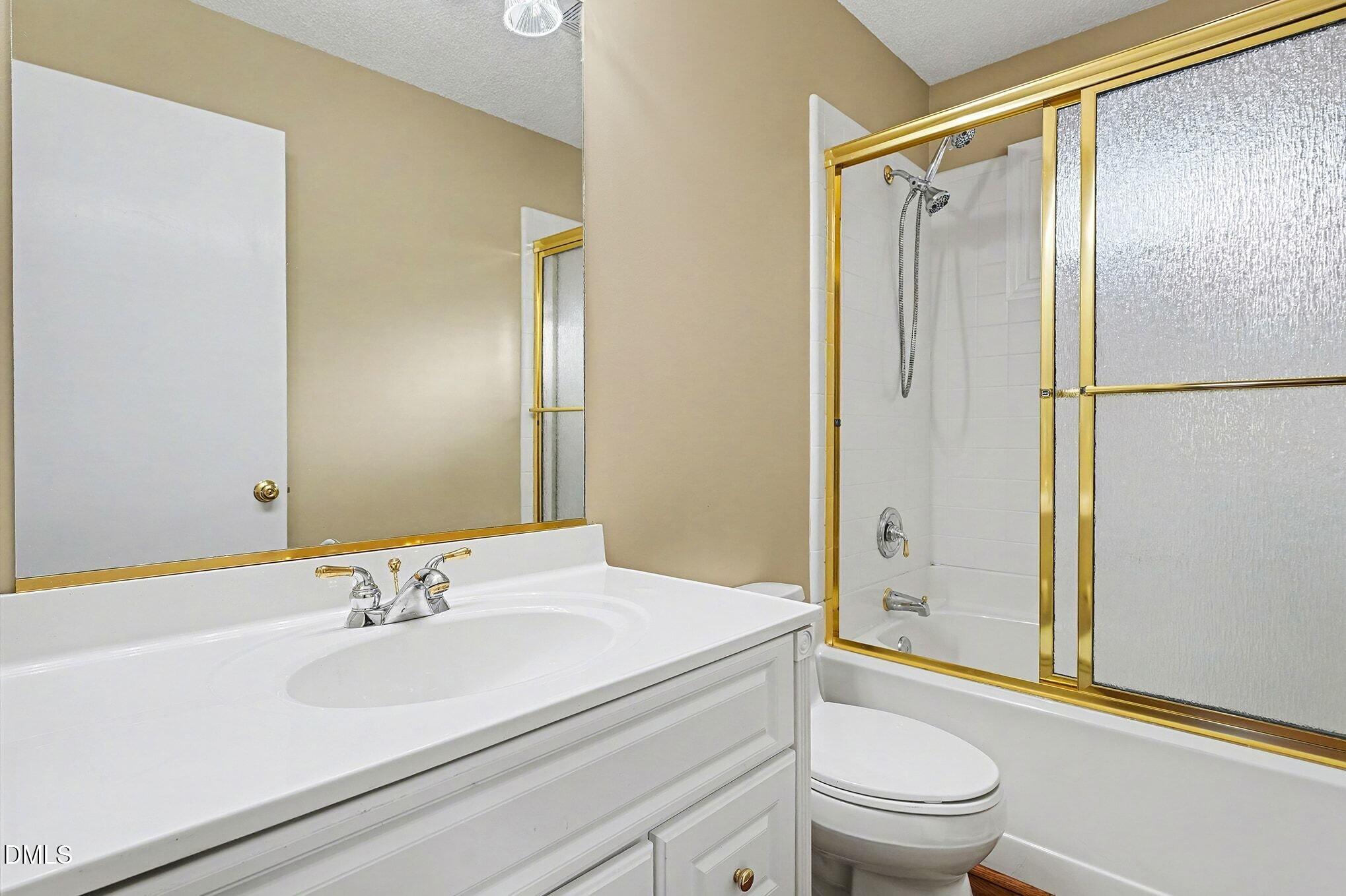 106 May Street Dunn, NC 28334 - Photo 20 of 40 Hall Bathroom