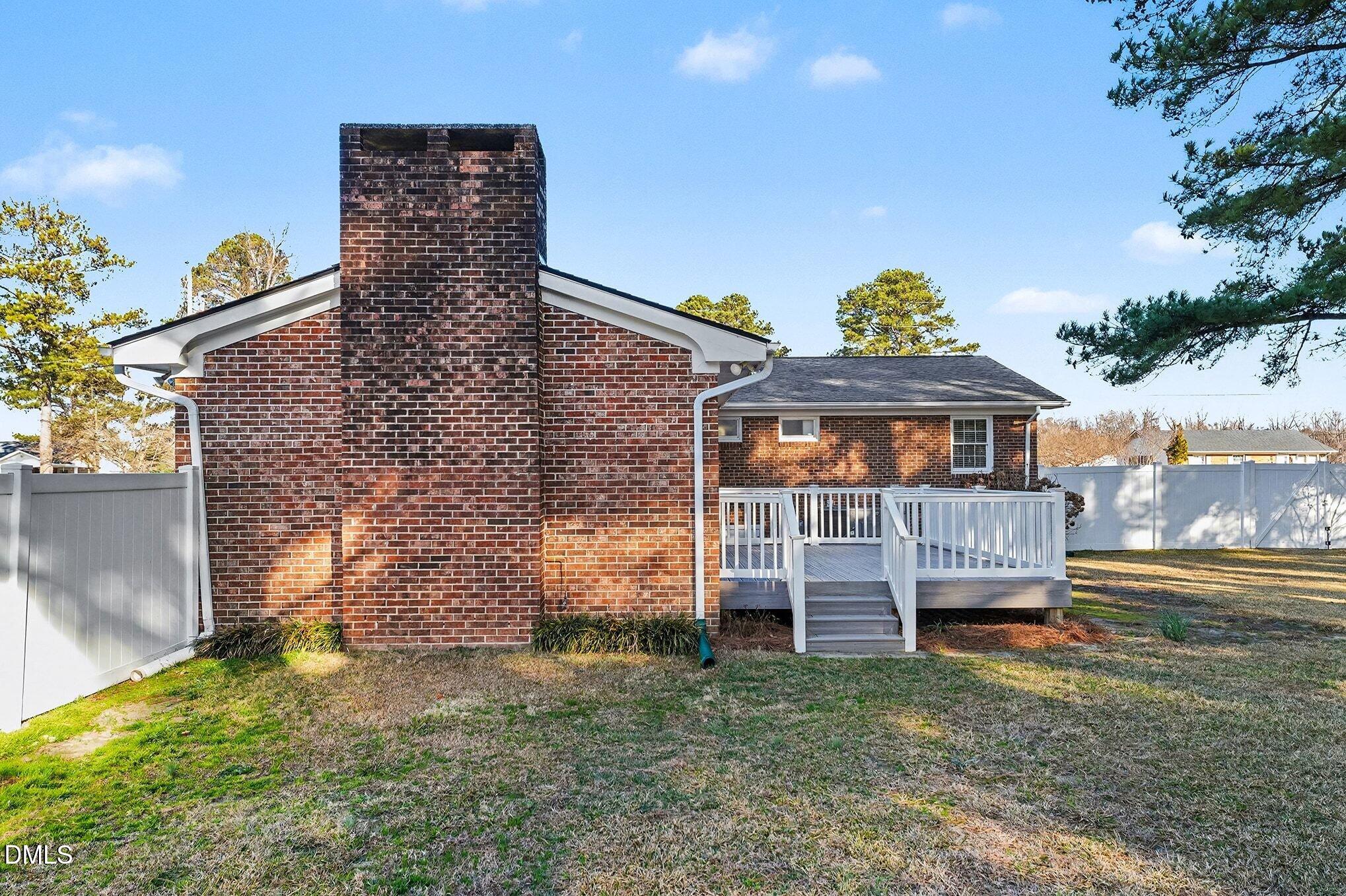 106 May Street Dunn, NC 28334 - Photo 30 of 40 Exterior
