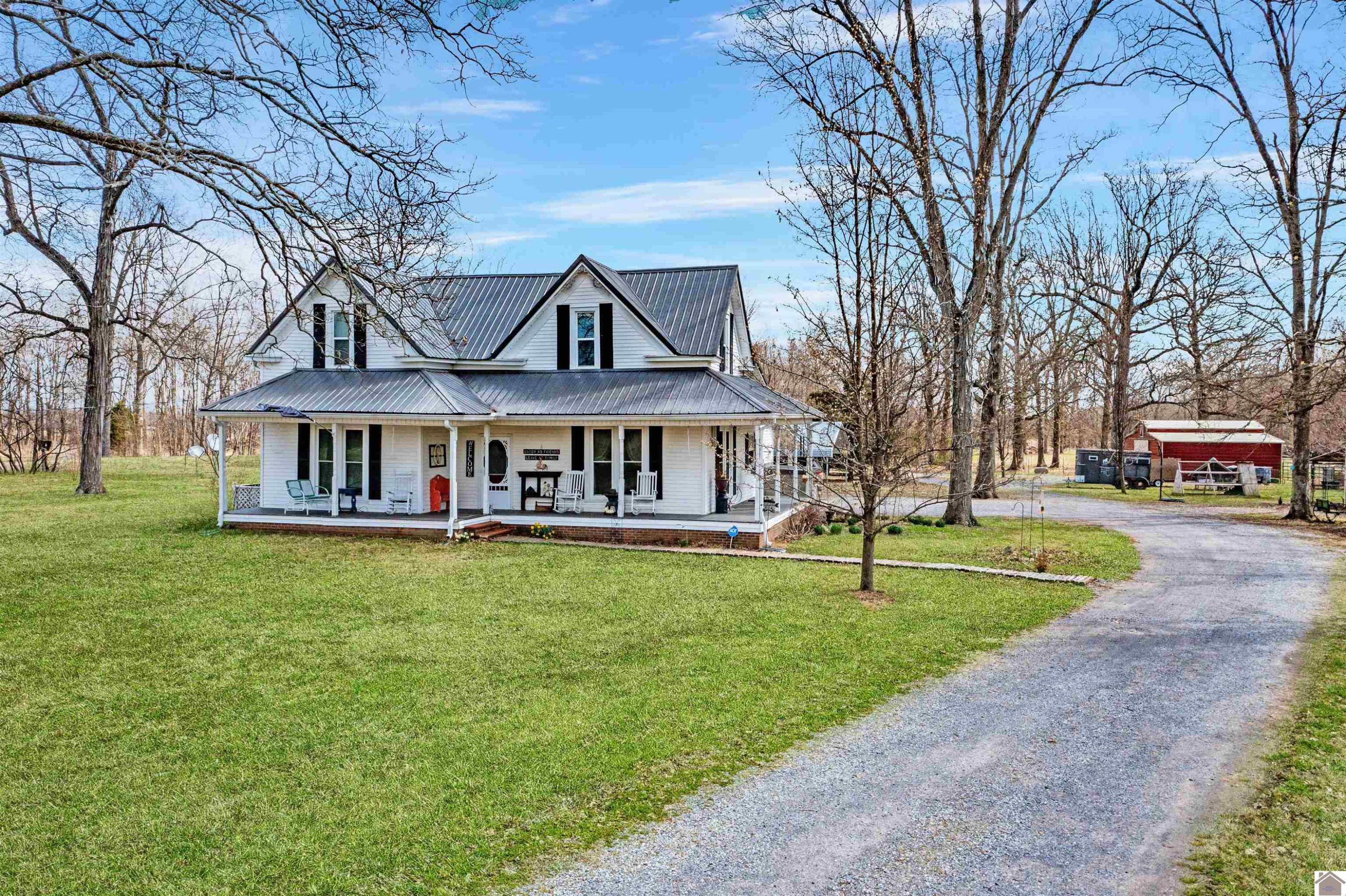 2486 Erwin Road Murray, KY 42071 - Photo 2 of 35 Home in summer