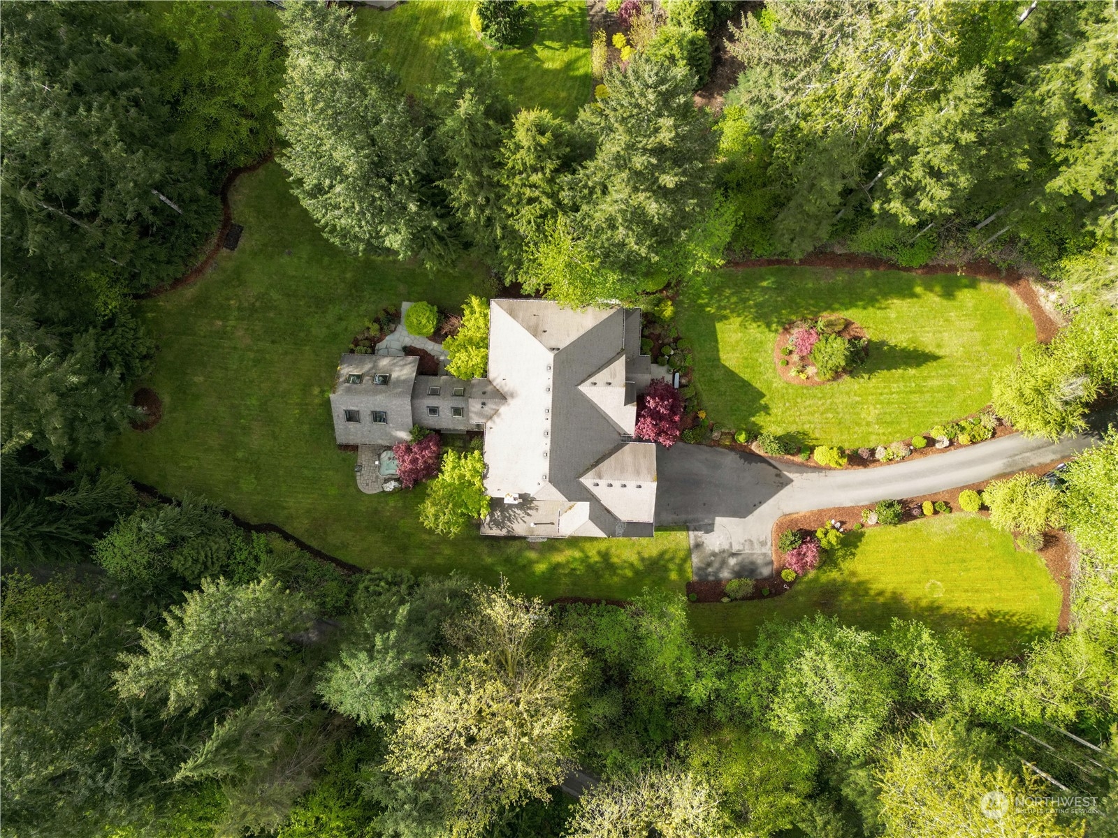 11327 Upper Preston Road Southeast Issaquah, WA 98027 - Photo 1 of 40 Gallery Image 1