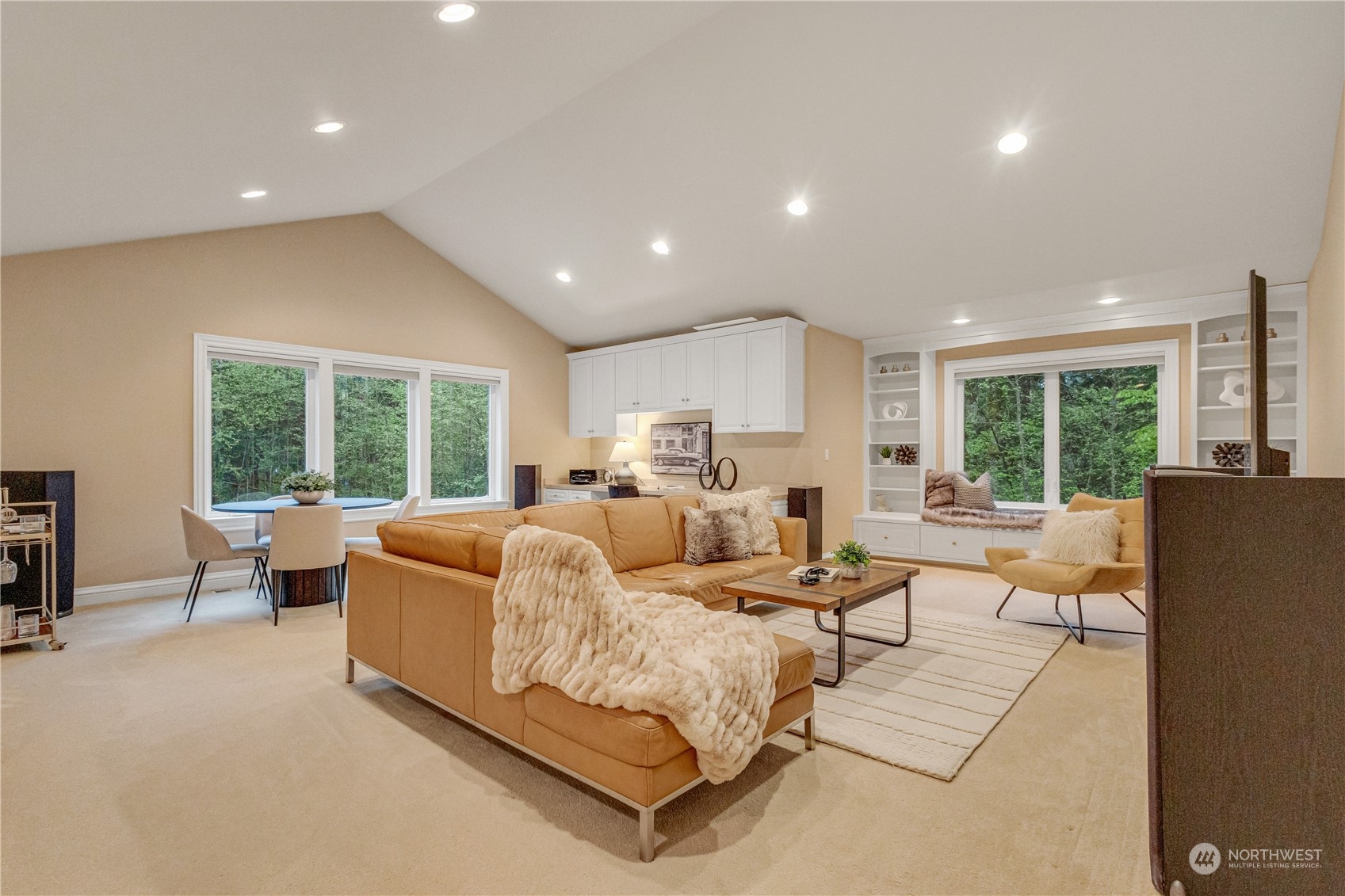 11327 Upper Preston Road Southeast Issaquah, WA 98027 - Photo 20 of 40 Gallery Image 20