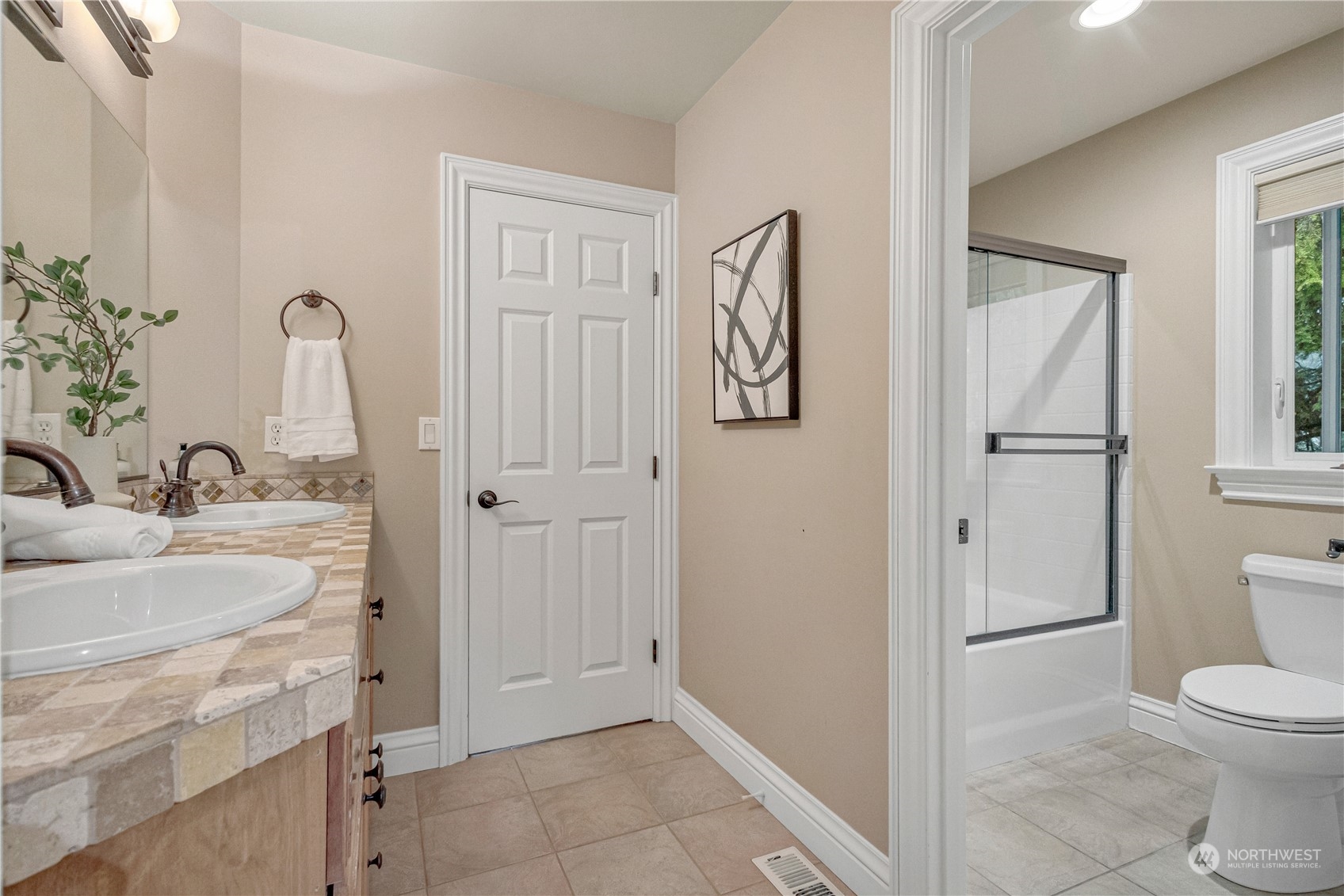 11327 Upper Preston Road Southeast Issaquah, WA 98027 - Photo 23 of 40 Gallery Image 23