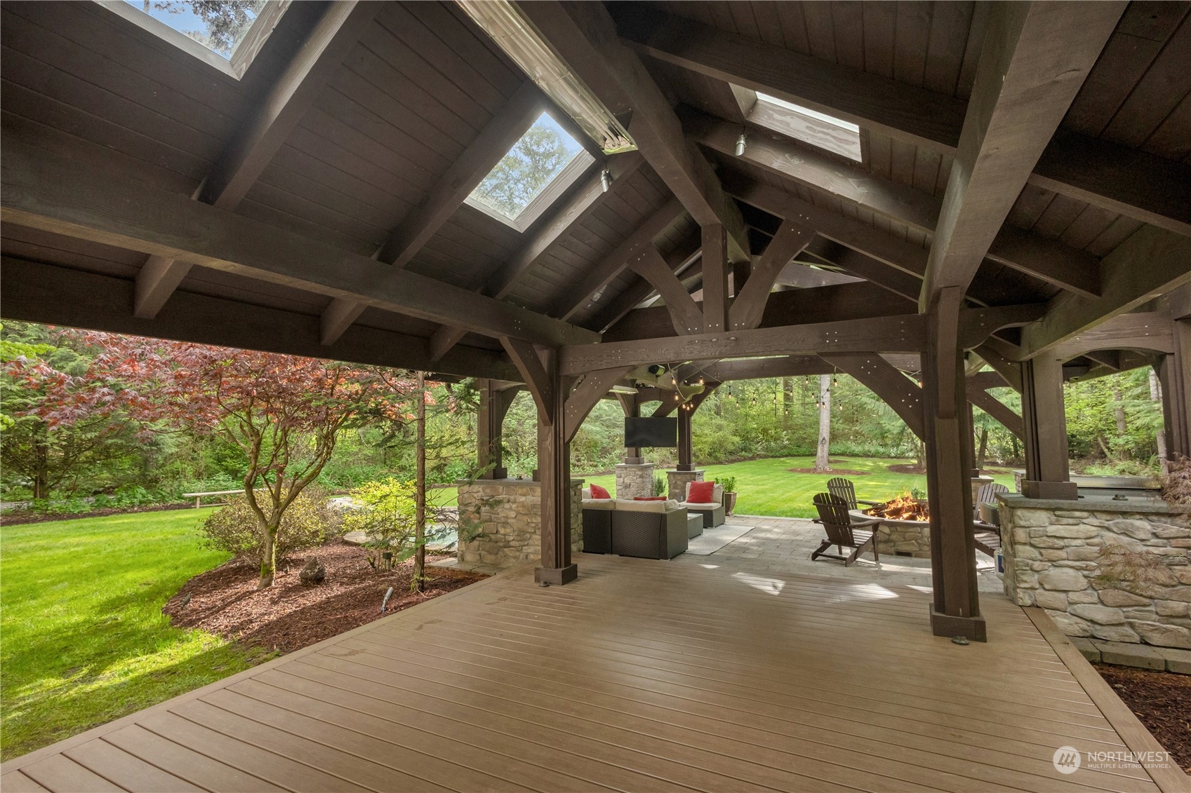 11327 Upper Preston Road Southeast Issaquah, WA 98027 - Photo 36 of 40 Gallery Image 36