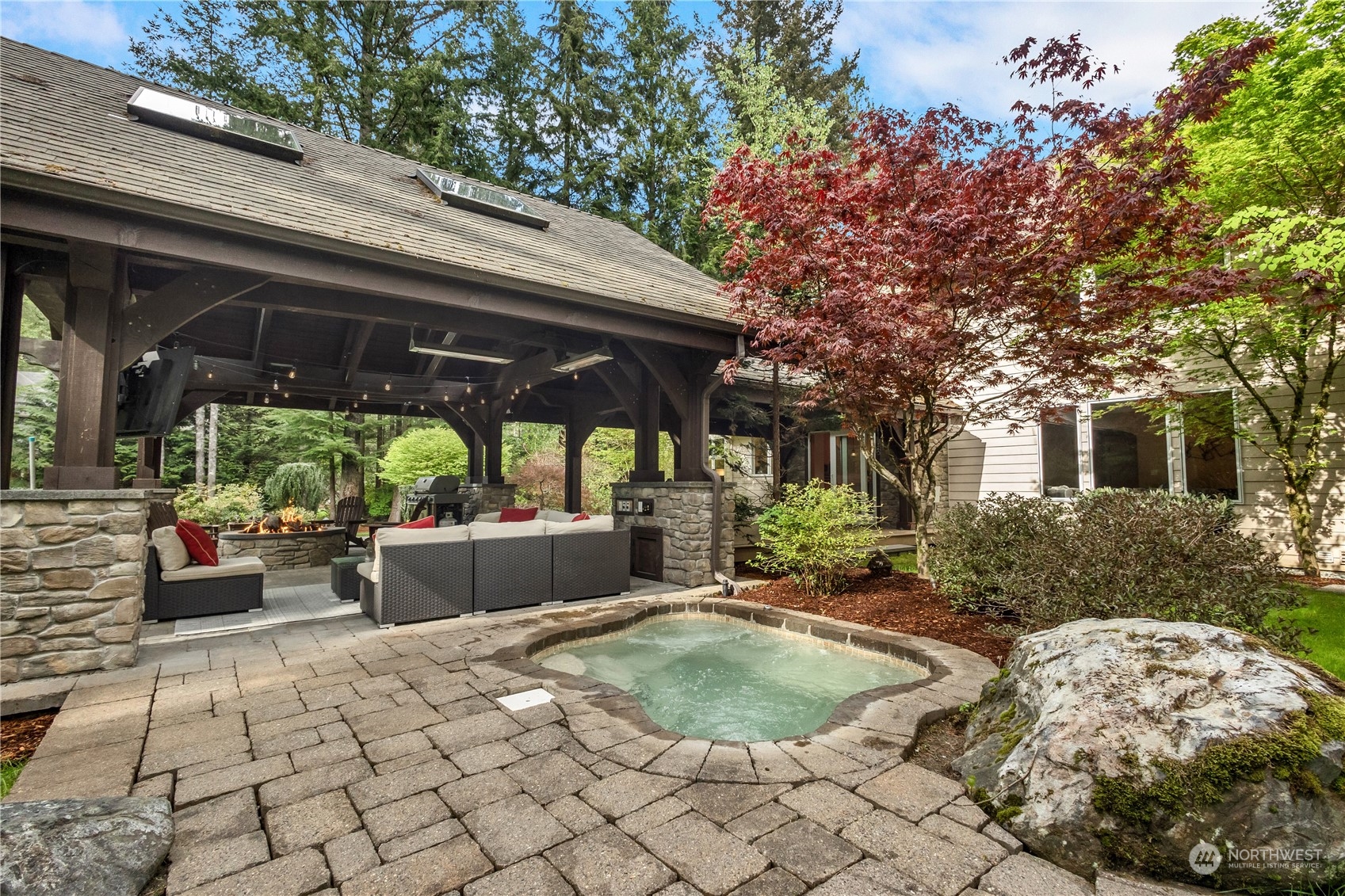 11327 Upper Preston Road Southeast Issaquah, WA 98027 - Photo 37 of 40 Gallery Image 37