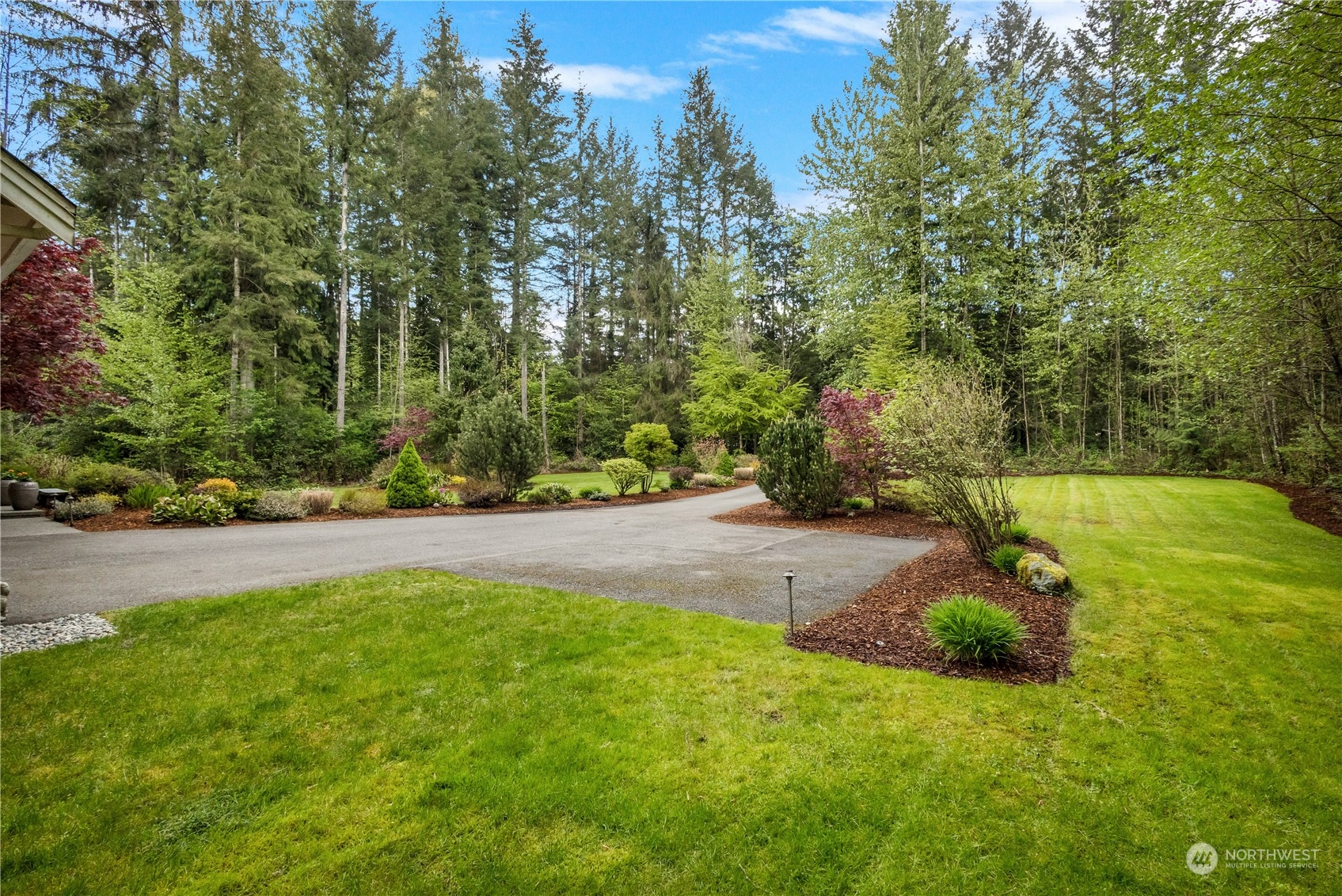 11327 Upper Preston Road Southeast Issaquah, WA 98027 - Photo 39 of 40 Gallery Image 39