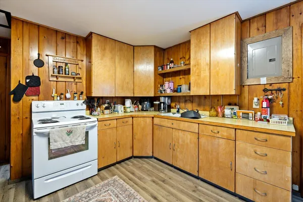 $329,900 | 605 Main Street, Tower, MN 55790