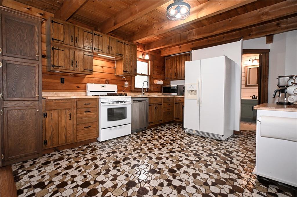 9049 Roberts Hollow Road Elizabeth, PA 15037 - Photo 11 of 49