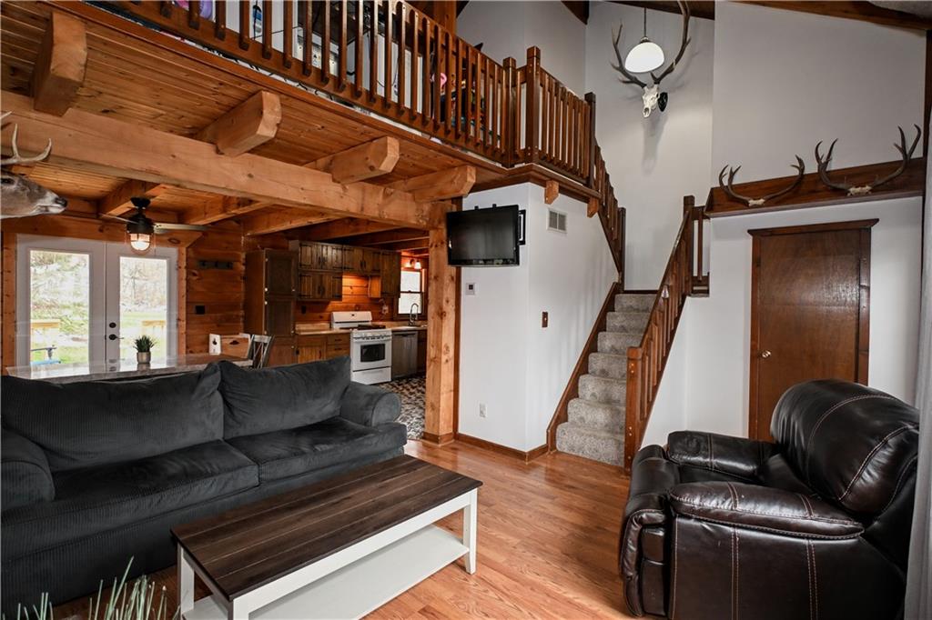 9049 Roberts Hollow Road Elizabeth, PA 15037 - Photo 4 of 49