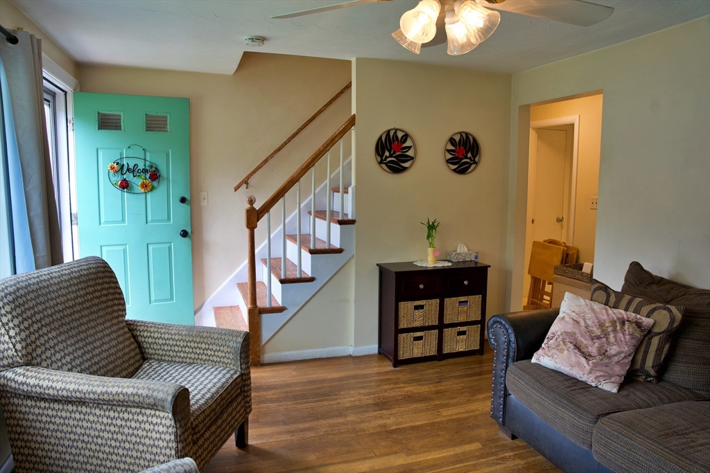 35 Hillsdale Road Holbrook, MA 02343 - Photo 7 of 27 Gallery Image 7