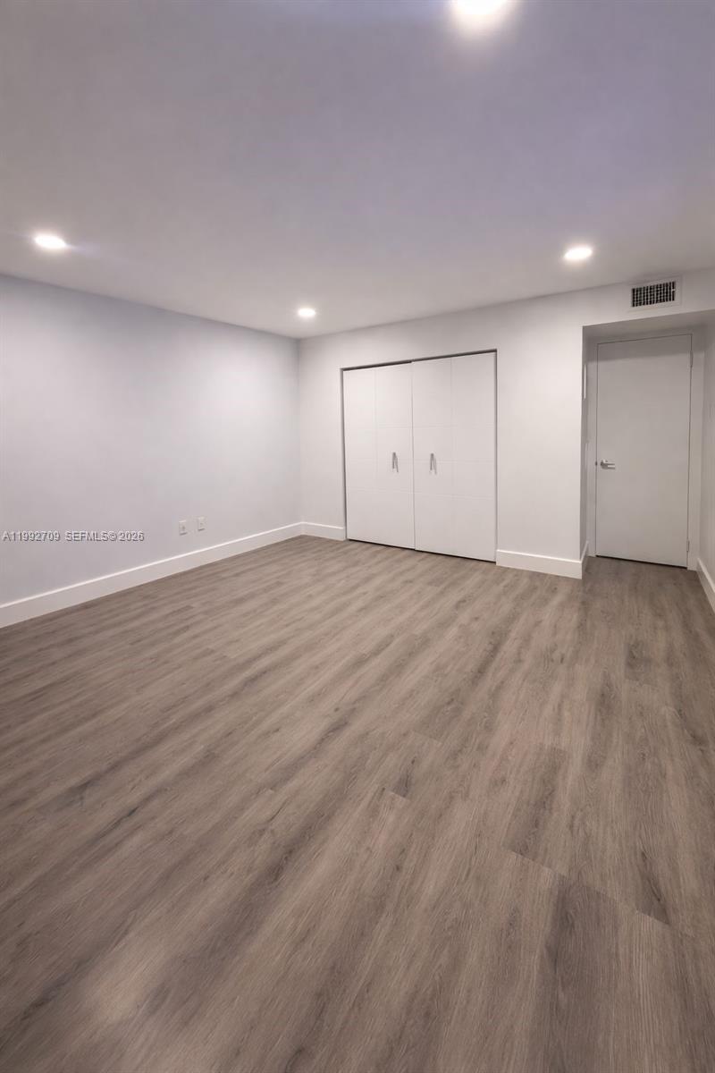 1555 West 44th Place, Unit 247 Hialeah, FL 33012 - Photo 6 of 11