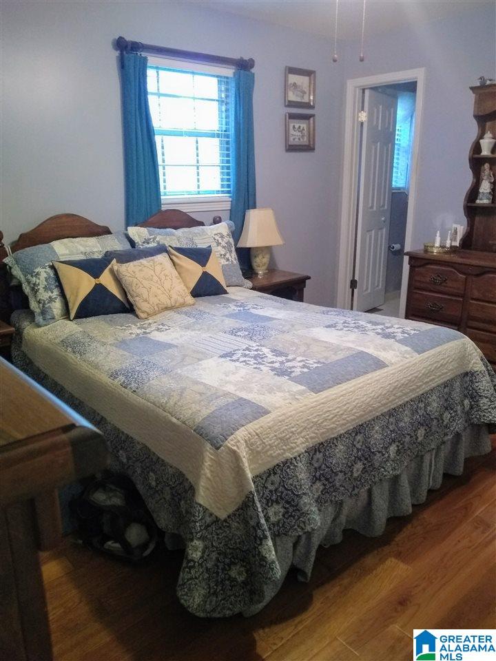 706 Hilltop Road Warrior, AL 35180 - Photo 9 of 14