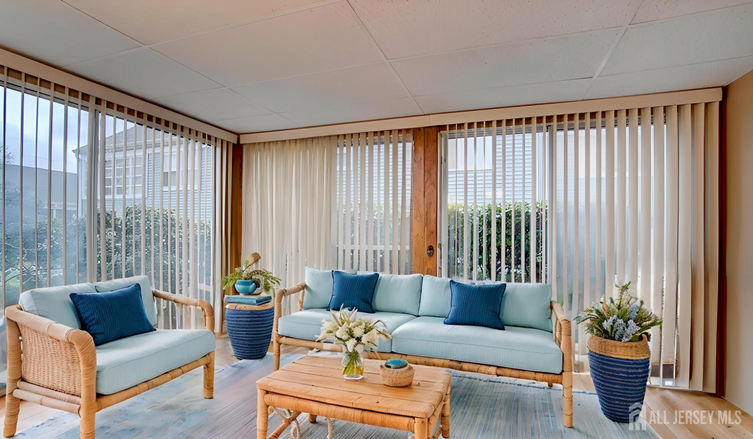 337A Old Nassau Road, Unit A Monroe Township, NJ 08831 - Photo 15 of 39 a living room with furniture and a potted plant