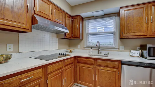 $362,000 | 337A Old Nassau Road, Unit A, Monroe Township, NJ 08831