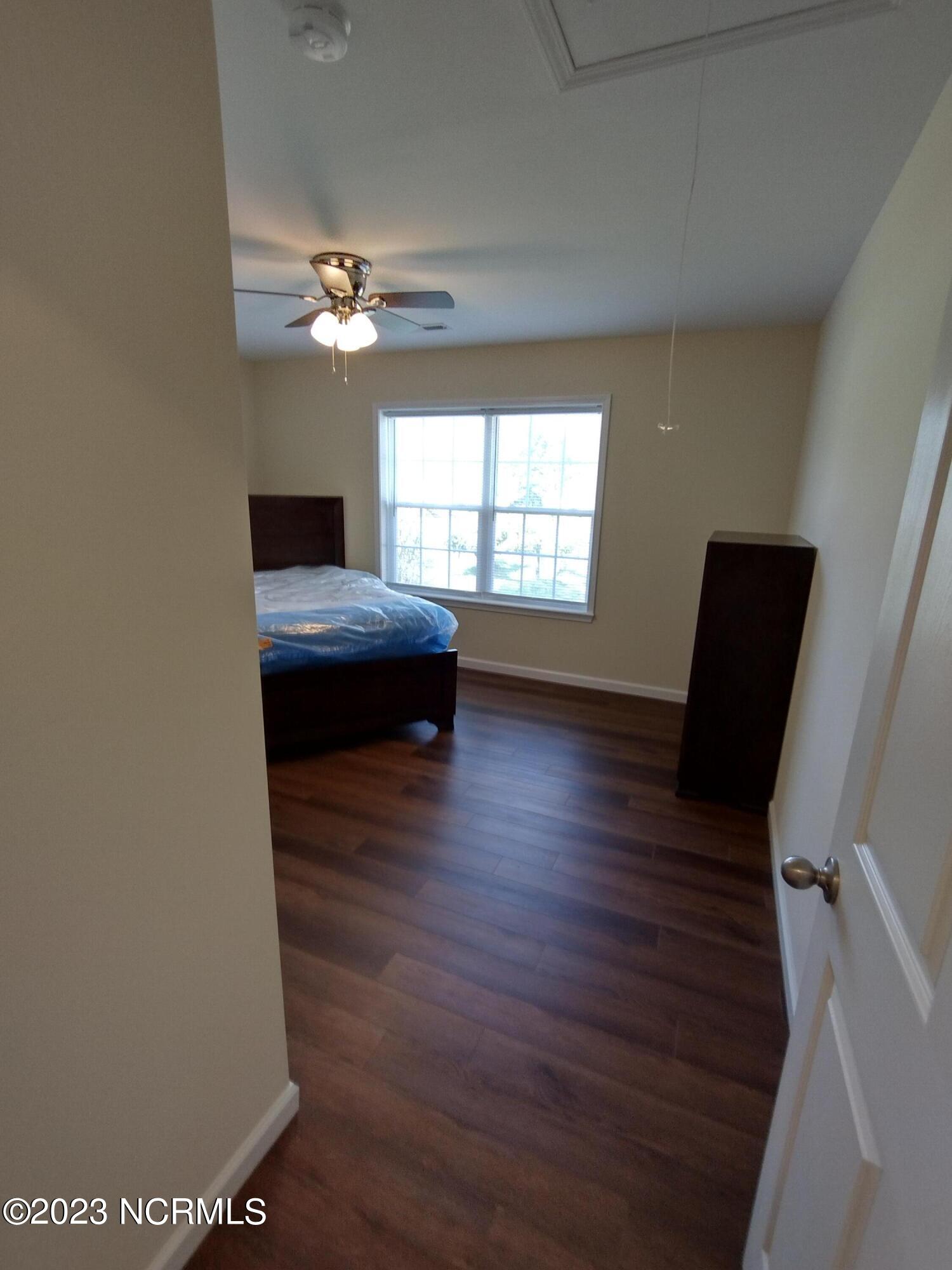 2100 Oaks Road New Bern, NC 28560 - Photo 17 of 30 1 bedroom