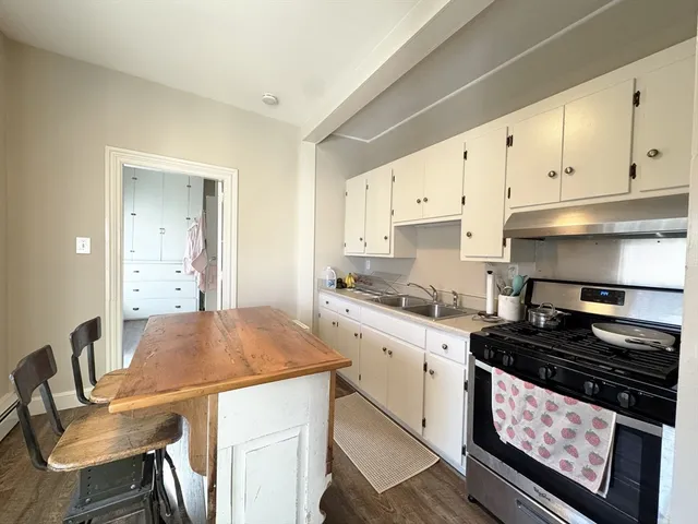 $1,900 | 5 Summit Place, Unit 3, Newburyport, MA 01950