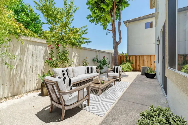 $889,000 | 1086 Azalea Lane, Concord, CA 94520