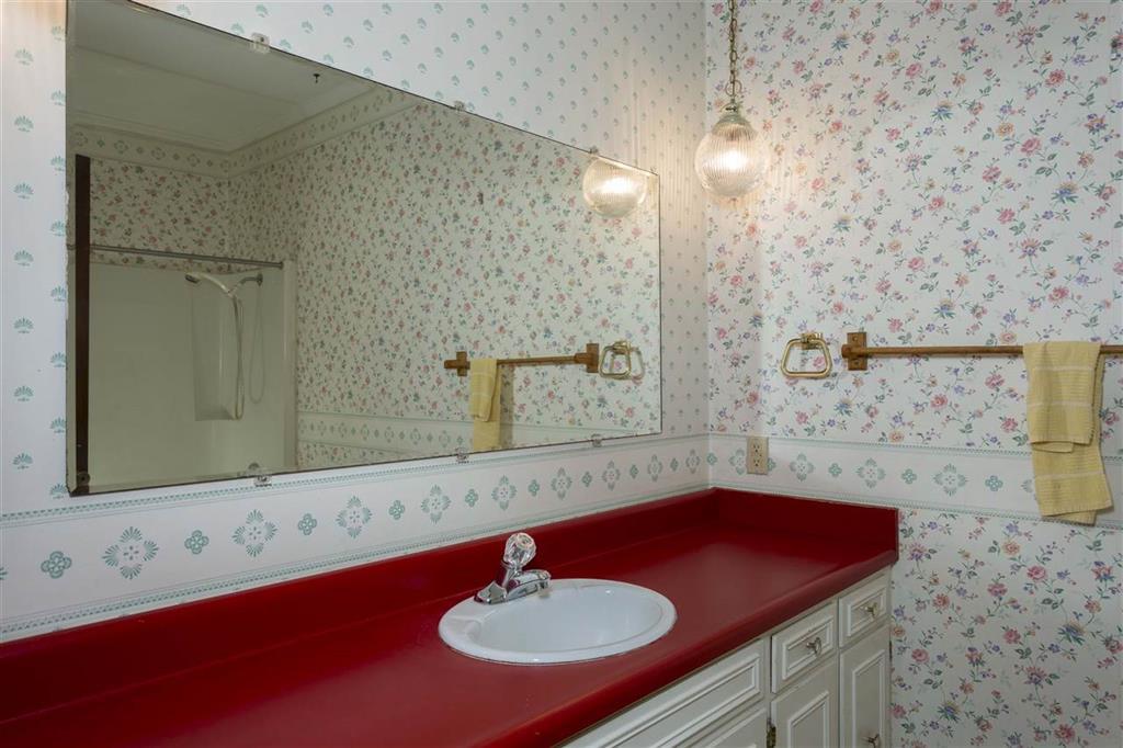 156 Lavender Street Spring City, TN 37381 - Photo 10 of 36 11