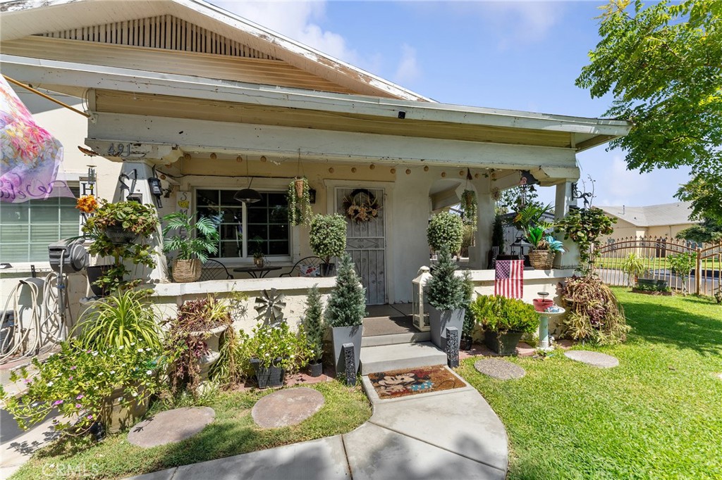 491 East C Street Colton, CA 92324 - Photo 12 of 58 a front view of a house