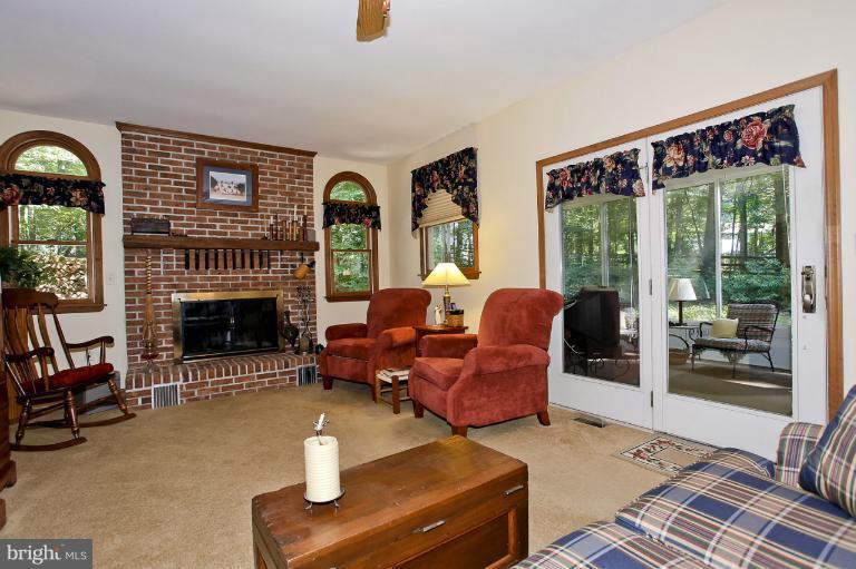 617 Trixsam Road Sykesville, MD 21784 - Photo 1 of 20 Family Room