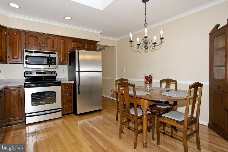 617 Trixsam Road Sykesville, MD 21784 - Photo 12 of 20 Breakfast Nook