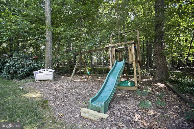 617 Trixsam Road Sykesville, MD 21784 - Photo 4 of 20 Exterior (Rear)