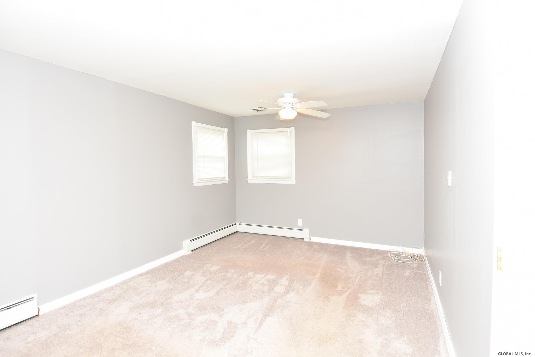 210 Manchester Road Schenectady, NY 12304 - Photo 14 of 29 Photo 14